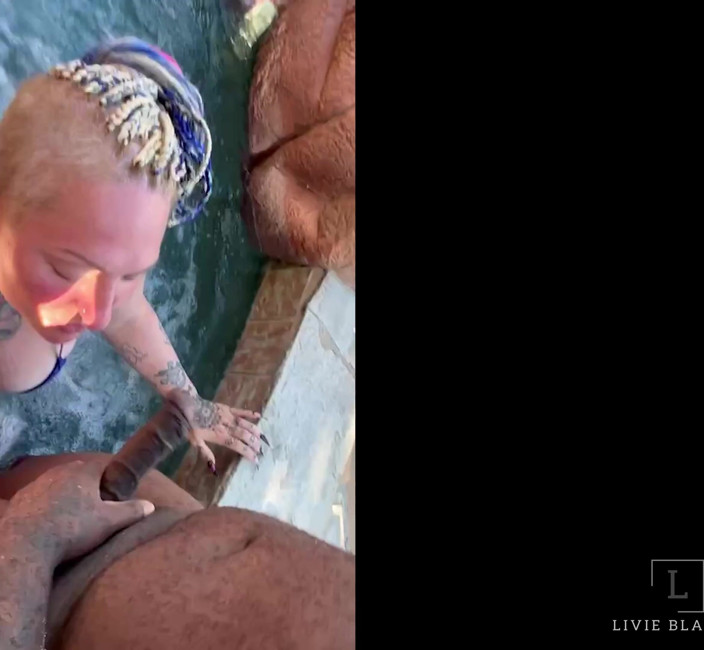 Livie Blainn: Hot Tub Dick Sucking