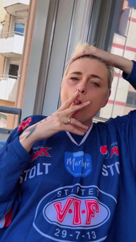 If You Like Smoking Naked or Not, You Know Where to Find Me