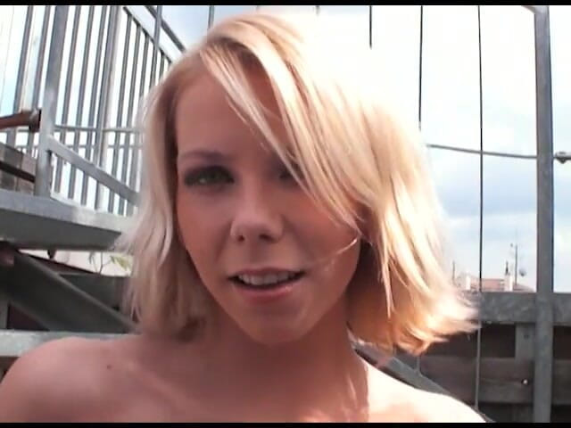 All Those Girlfriends: Alice in the outdoor masturbation