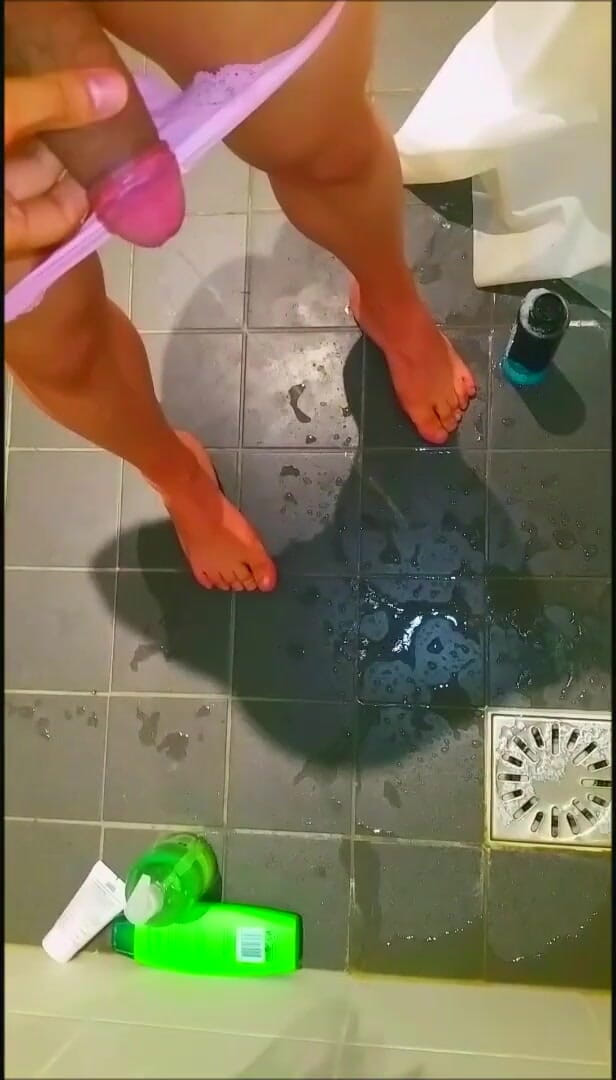 KittyHot: Sissy girl Kitty taking a piss in the shower