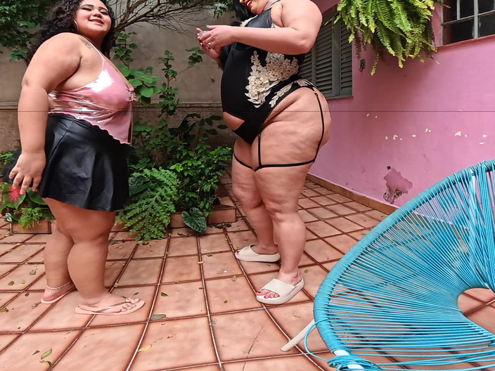 Pamela Panda VR: VR Smoking Girl Pri Melancia &amp; Pamela Panda