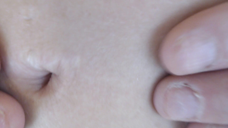 Abby Anna: Belly button digging stretching finger'n