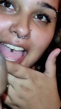 It Made Me Want to Give My Boyfriend a Good Handjob with My Tits
