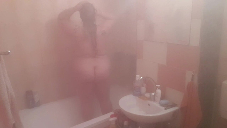 LoraBbw: Voyour отримує сюрприз / пасинок дивиться на мене