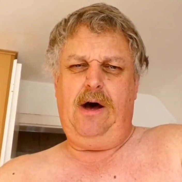 Biwixxxer: ビウィクサーXXX