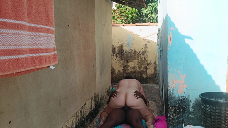 Sharinga: Picking up Neighbor at Home
