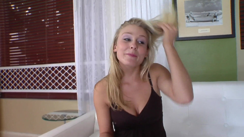 Crispy Teens: Lovely blonde teen gets pounded and facialized