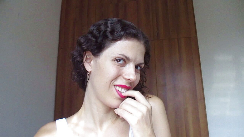 TheoryOfSex: 얼굴과 입 페티쉬 - 부드러운 거인 Julia V Earth