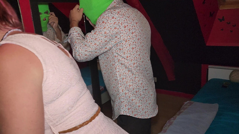 Sexymarghot: पागल आदमी वास्तव में मुझे छोटा संस्करण चोदना चाहता है