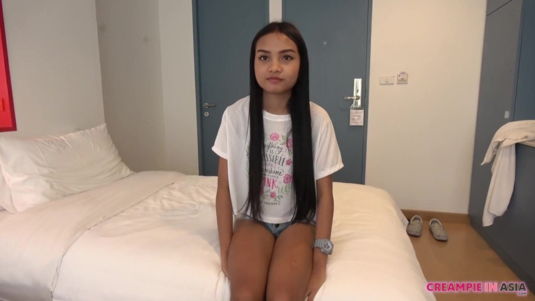 Creampie In Asia: Her moan was getting bigger