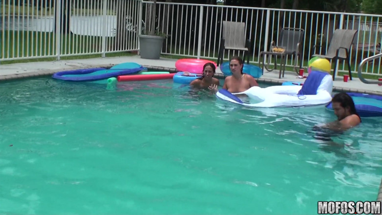 Real Slut Party: Real Slut Party - Sexy Sunni Mayweather &amp; Bridgete Turn a Pool...