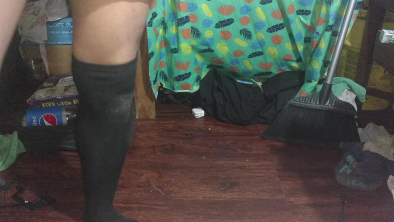 Evildead818: Hot Latino cd showing booty