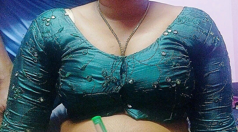 Desi Mohini: Desi Bhabhi hardcore sex med styvfar