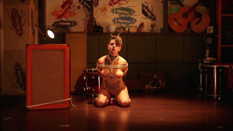 Quente club: World of Perversion