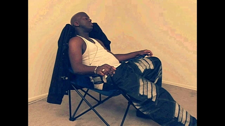 Vintage megastore: Grande rabo ébano tem uma buceta peluda e apertada