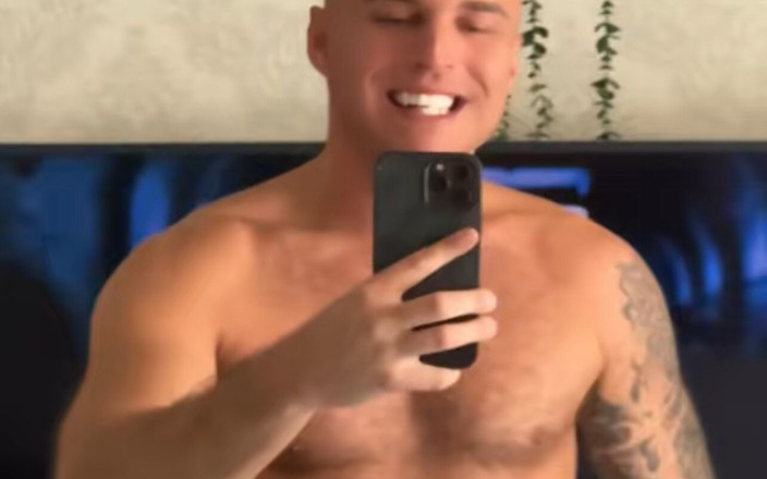 Hornesty: 첫 번째 영화