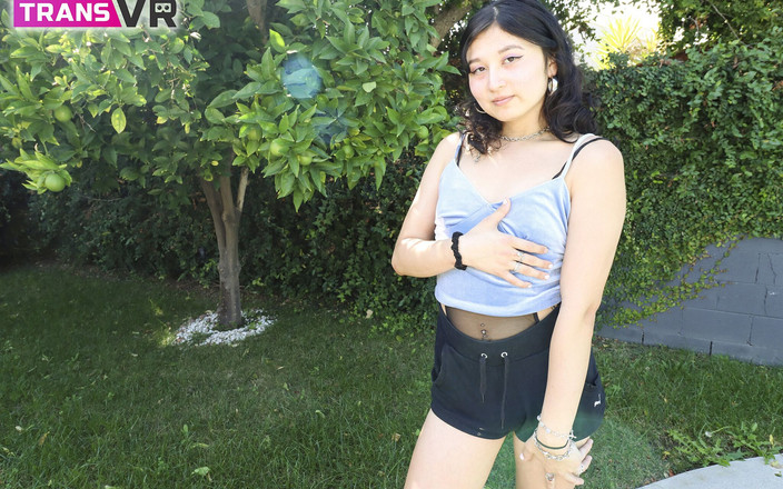 TransVR: Trans VR další kousnutí Cherri