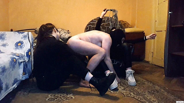 KRNStudio: एफएफएम सत्र #35 हैण्डजॉब