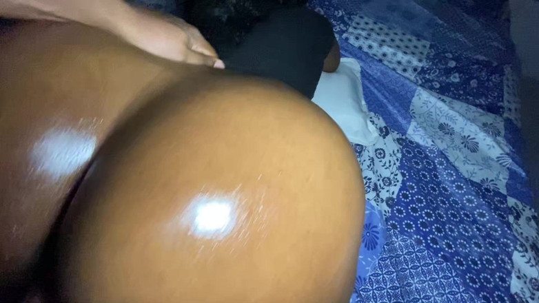 iamyansha: I Put My Hard Cock in the Maid