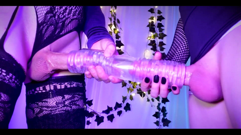 Trappybae: Frotting, Sharing Quickshot and Cumming Inside Docking Masturbator!