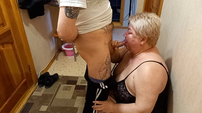 Zona901: Came to a friend and fucked his wife in the...