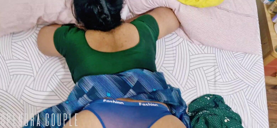 Openbra: सौतेली मम्मी के साथ विशु की विशेष चुदाई