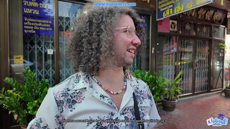 Khalamite: Остановлю порно? - Волосатый кримпай во французском влоге