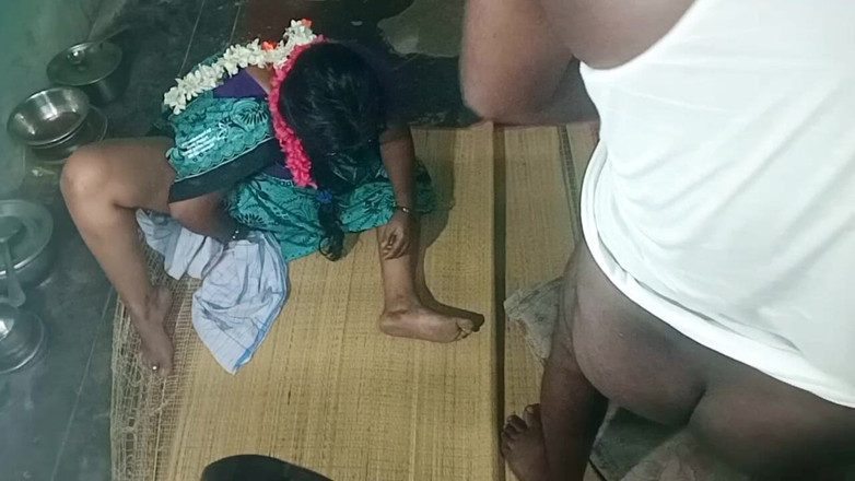 Priyanka314: インド人教師が自家製で村でクソ