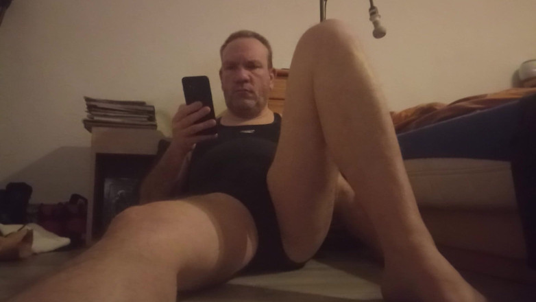 Horny Asperger: Wichsen Mit Joytoy 1