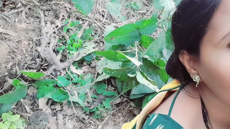 Renudbf: Mangal Indyjski Bhabhi w dżungli