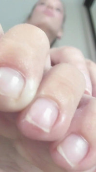 Dusty Toes