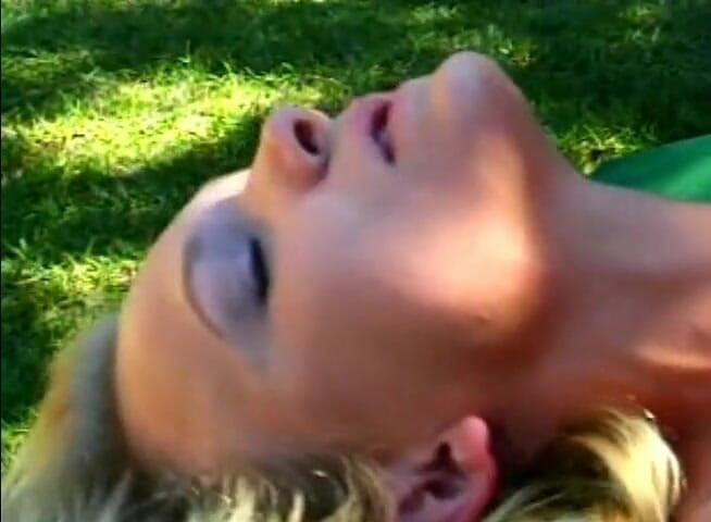 Teens Get it Hard: Small tits slut fucking in the shade
