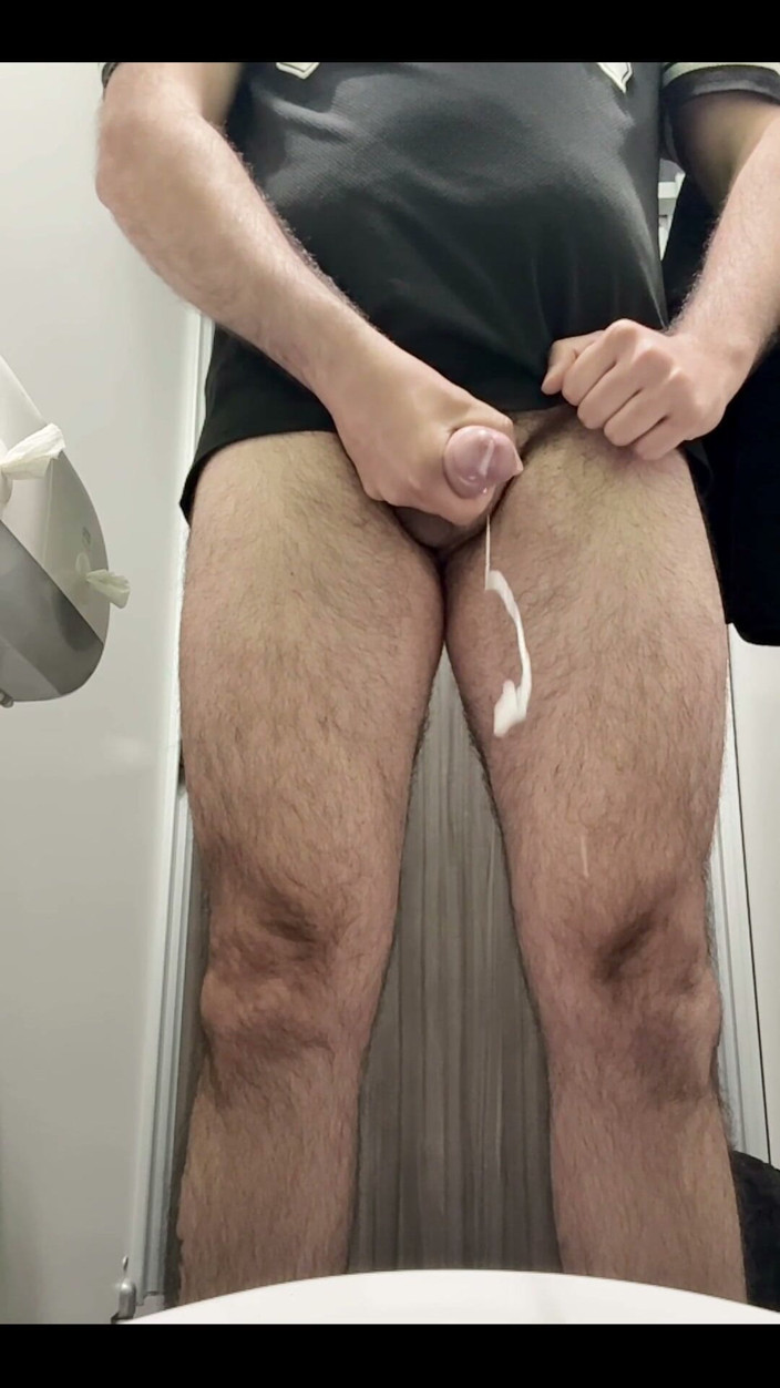 Growing teddy: Uncut Cock and Cumshot