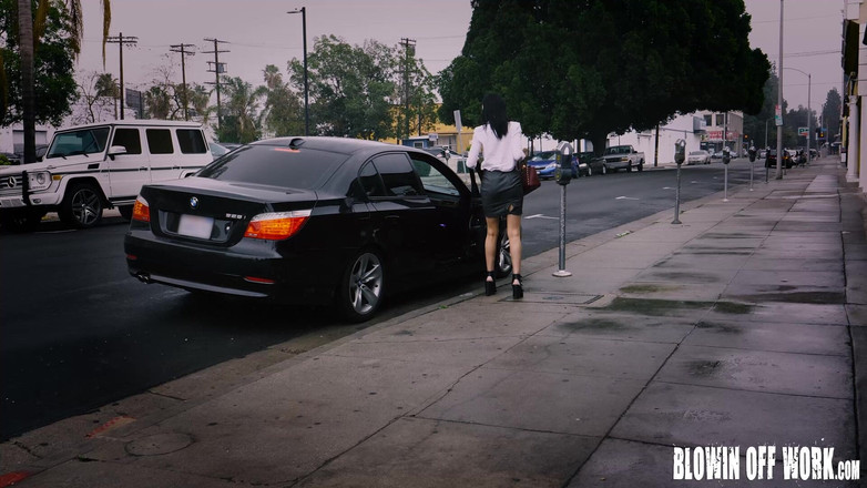 CreamPiled: Wajah cantik Eden dicrot sperma saat lagi nyepong kontol