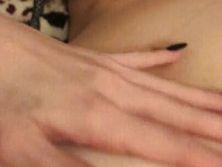 Sex partners: Lick pussy my wife