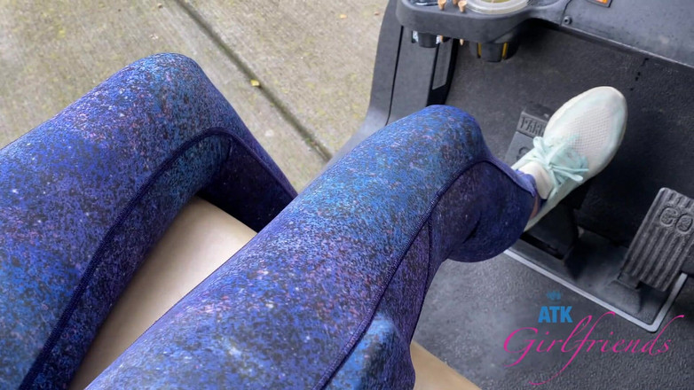 ATK Girlfriends: Virtuální dovolená