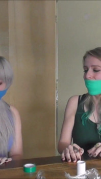 Luna Grey & Violet Haze - gag party HD
