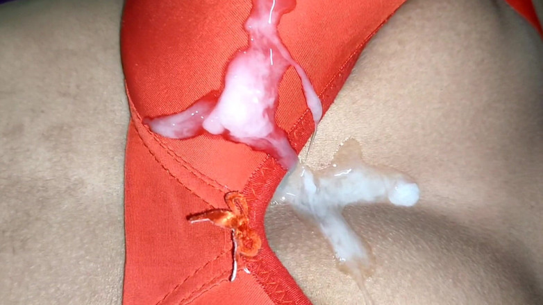 Mumbai Ashu: Bhabhi seksi memakai pakaian kuning dan seks dengan kawan