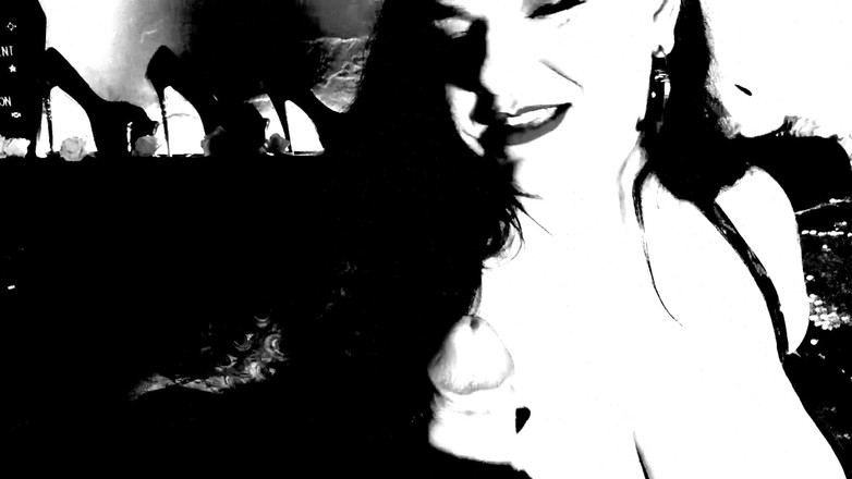 Iwazsoaking: Kouř se mnou