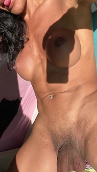 Shemale Big Cock Horny