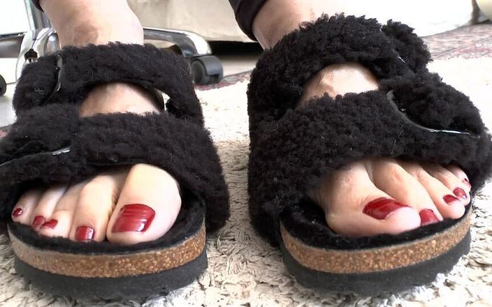 Lady Victoria Valente: Toe Fetish - Toes Wiggling Black Fur Slippers Part 11