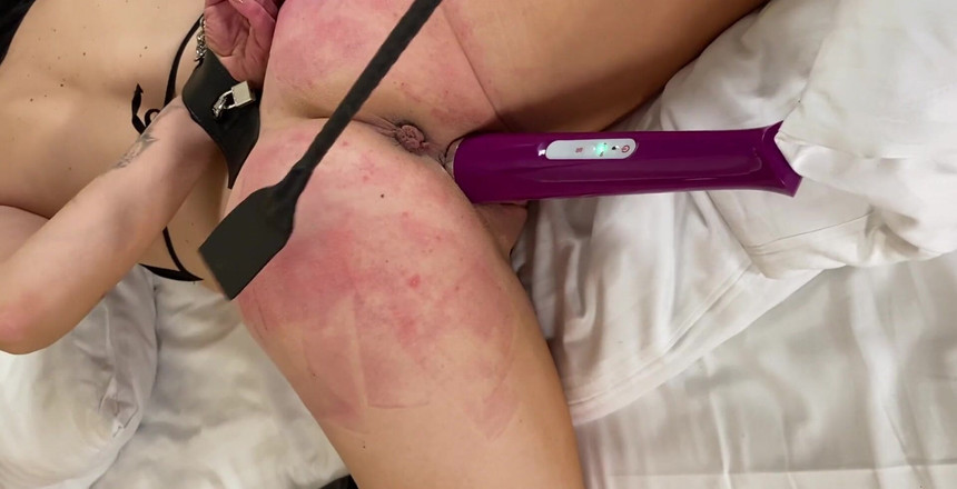 Shione Cooper: Tüm sihirli değnek amcığımdayken götüme şaplak atılıyor