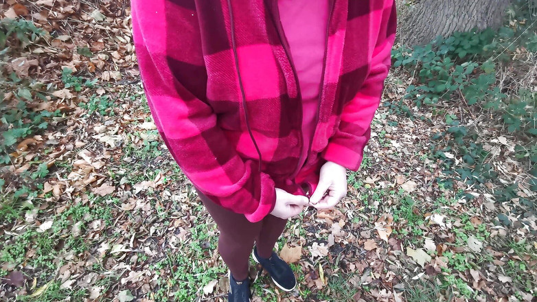 Bouncy Tits Action: 800 cái vú cứng