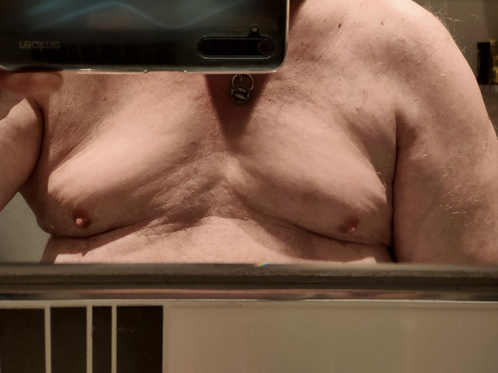 Karlchengeil: Mis tetas rebotando