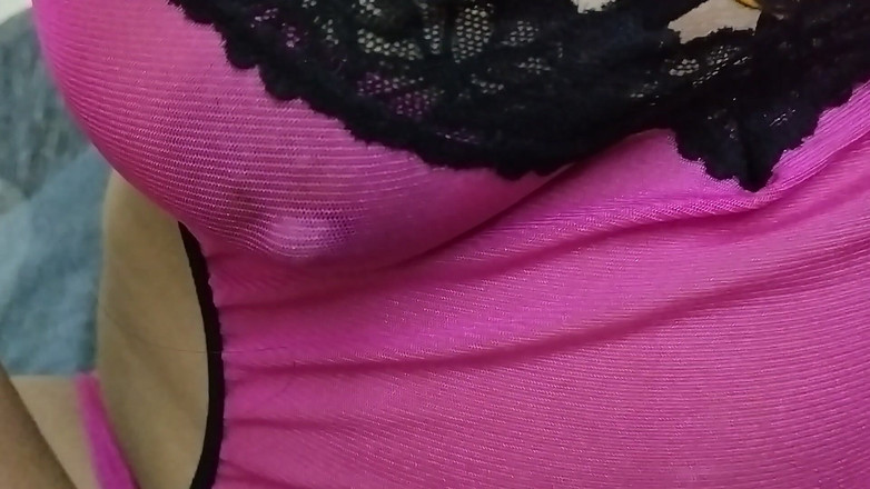 Anar Kali: Memek sempit si cewek seksi ini dientot habis-habisan sampai mengerang...