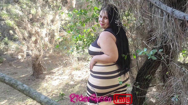 Only Riderqueen BBW Step Mom Latina Alone: Riderqueen Bersendirian, di luar rumah, video untuk peminat saya.