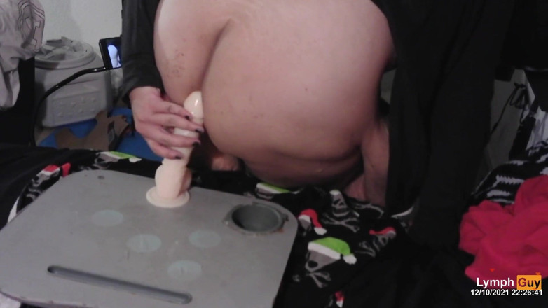 Lymph Guy: Chubby disabled guy's hot n sweaty night of play