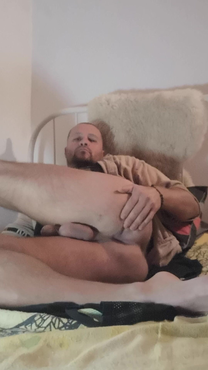 Chemanuchao: 在家里玩弄我的屁股