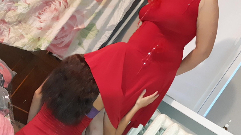 Lesbian-candys: Dwie heteroseksualne dziewczyny spróbowały nawzajem cipki w czasie - lesbijki-cukierki