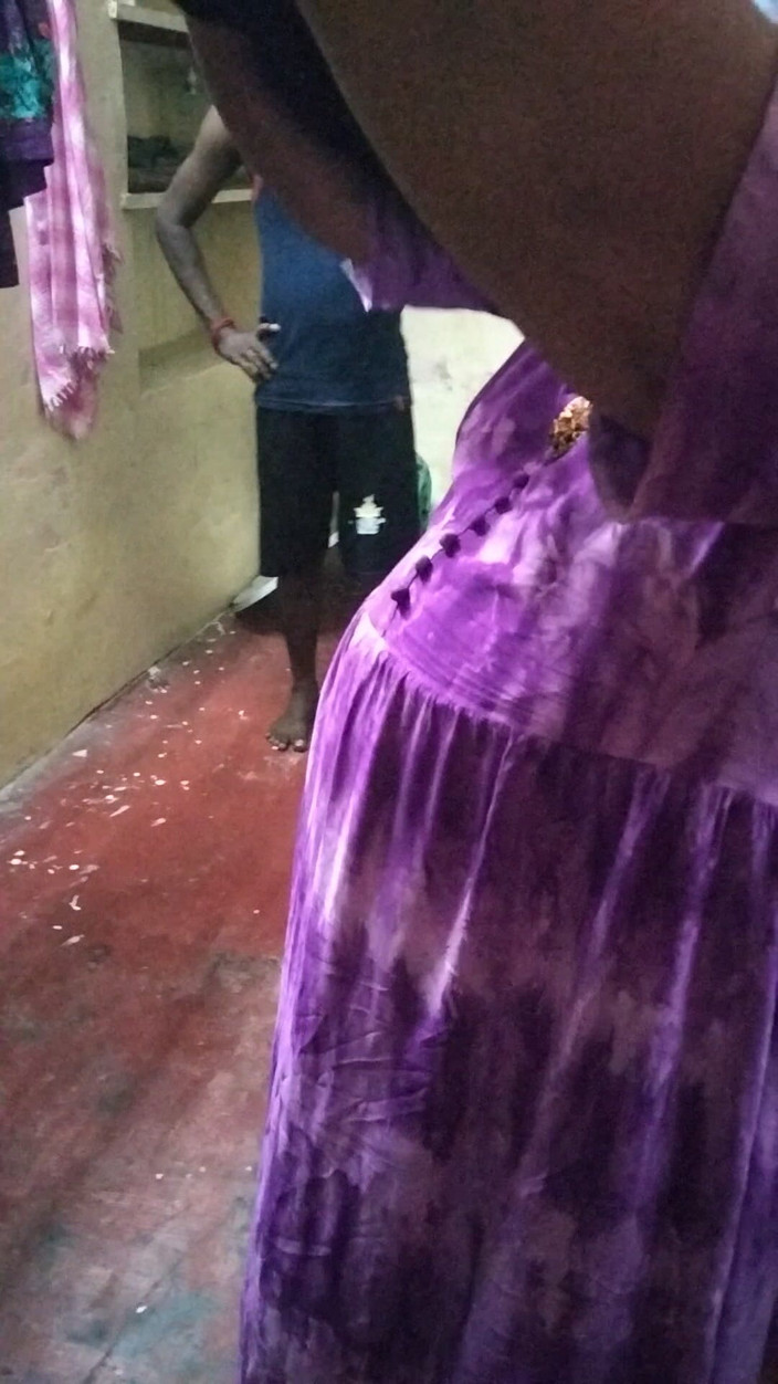 Tamil lesbian: Bakom skottet - fyrkant